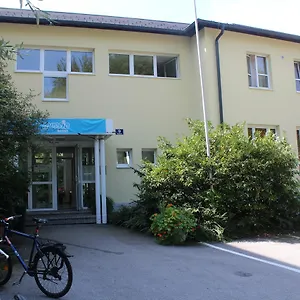 Hostel Muffin, Solnohrad
